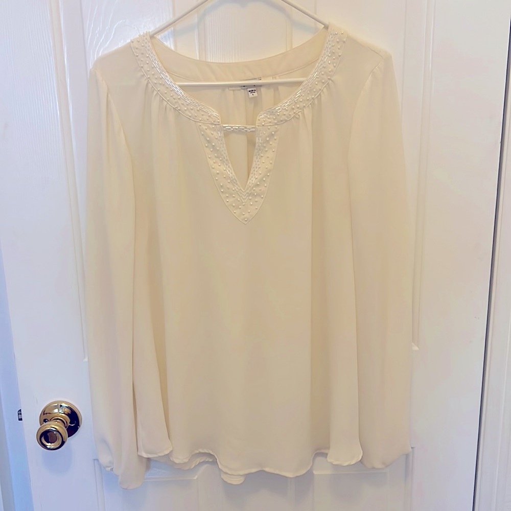 Cream Daniel Rainn Top size Lg